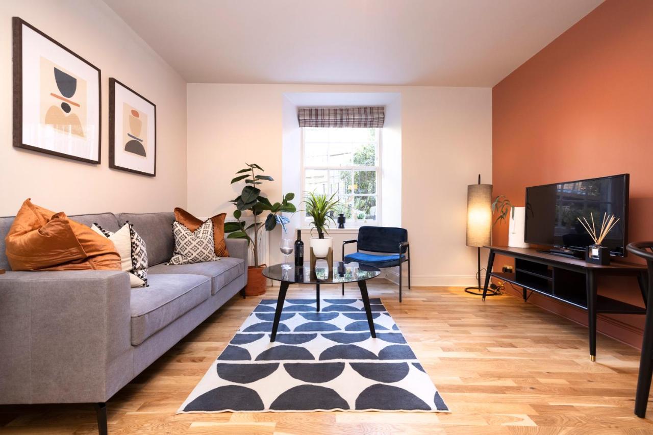 Joivy Stylish 1 Bed Flats With Communal Garden In New Town Appartement Edinburgh Buitenkant foto