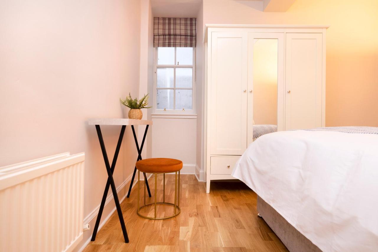 Joivy Stylish 1 Bed Flats With Communal Garden In New Town Appartement Edinburgh Buitenkant foto